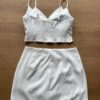 Conjunto Feminino Cropped com Bojo e Short Saia com Broche Branco - Fernanda Ramos Store