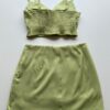 Conjunto Feminino Cropped com Bojo e Short Saia com Broche Verde - Fernanda Ramos Store