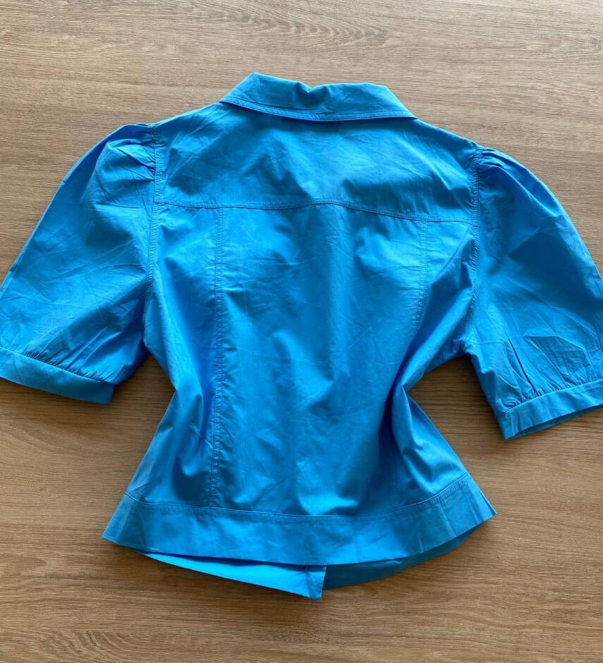 Cropped Camisa Feminino com Aplicações Azul - Fernanda Ramos Store