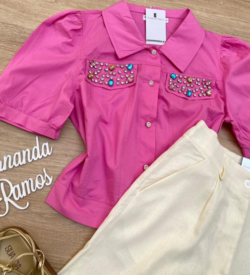 Cropped Camisa Feminino com Aplicações Rosa - Fernanda Ramos Store