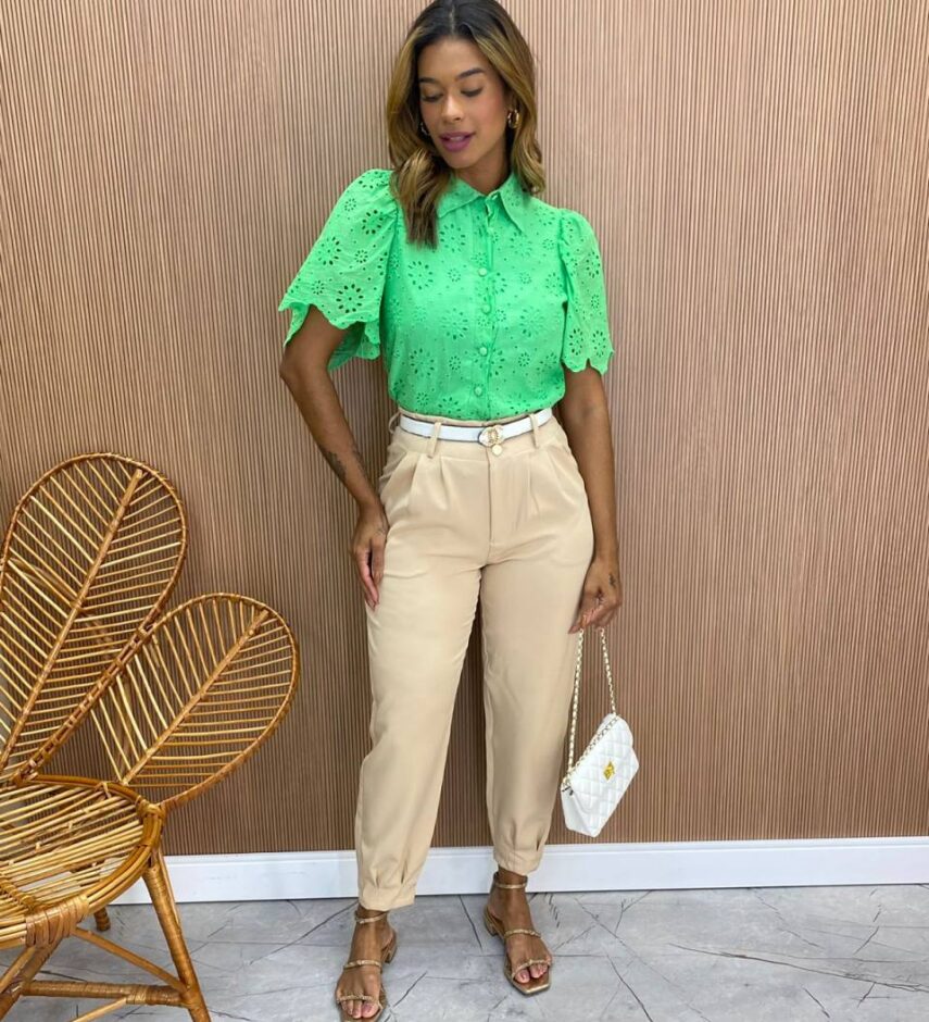 Cropped Feminino Alongado Laise Manga Curta Barbara Verde - Fernanda Ramos Store