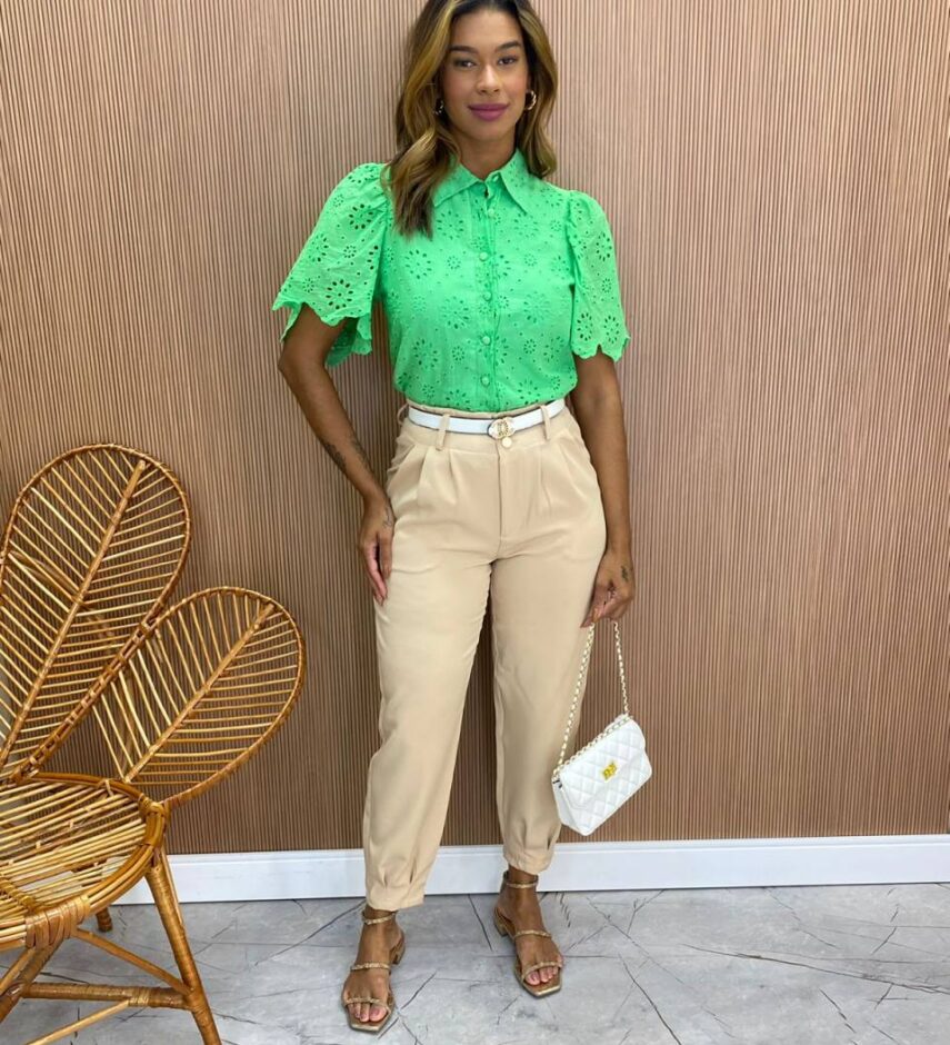 Cropped Feminino Alongado Laise Manga Curta Barbara Verde - Fernanda Ramos Store