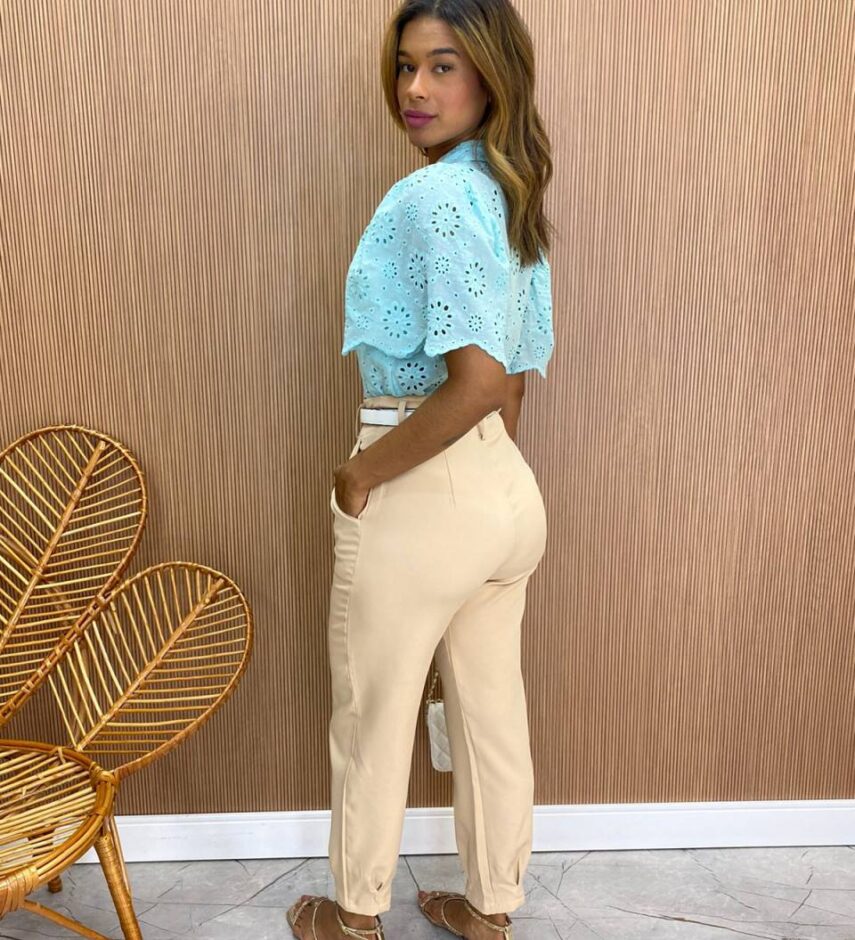 Cropped Feminino Alongado Laise Manga Curta Barbara Verde Agua - Fernanda Ramos Store