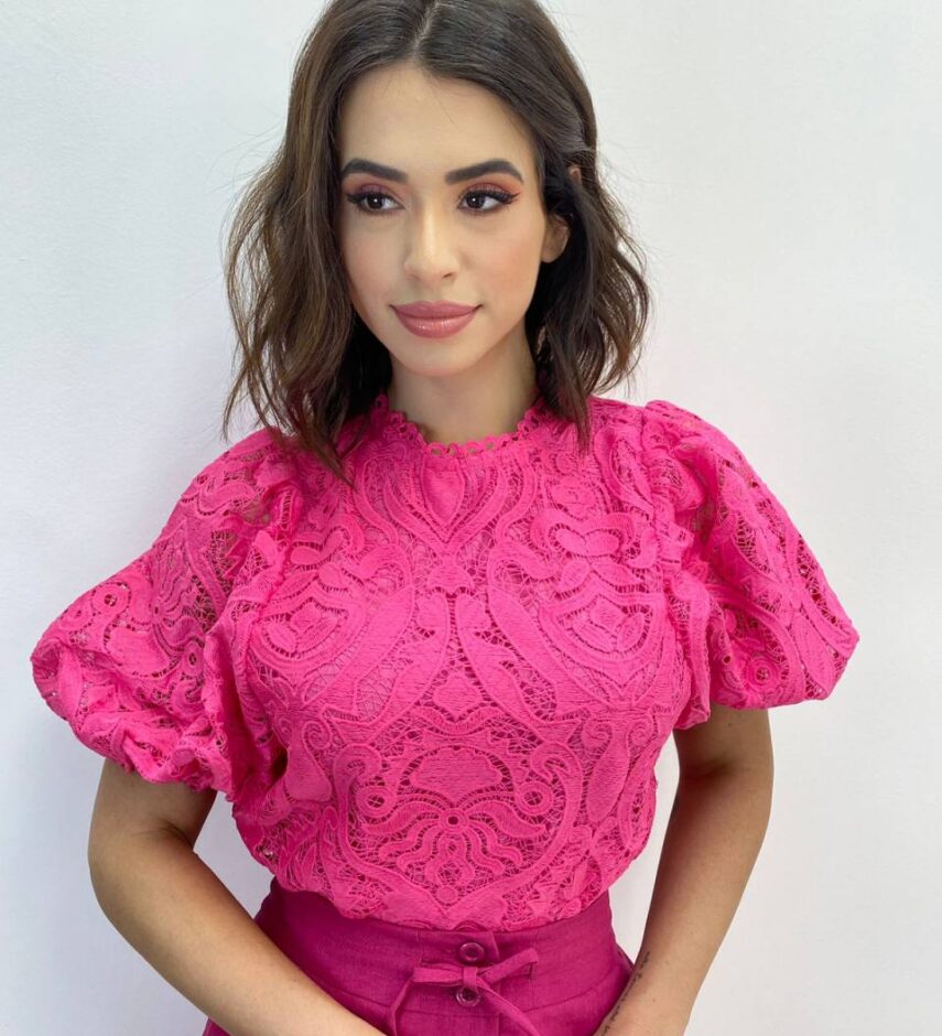 Cropped Feminino sem Bojo Alongado Guipir Pink - Fernanda Ramos Store