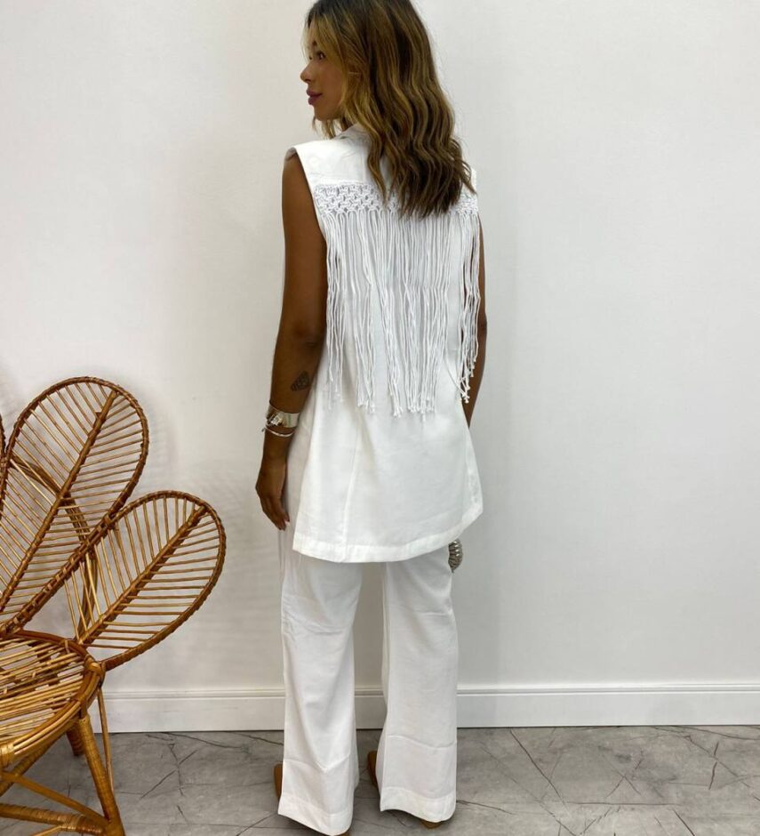 Max Colete Feminino Juliana com Franjas Branco - Fernanda Ramos Store