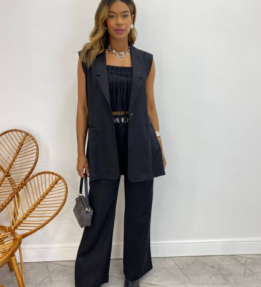 Max Colete Feminino Juliana com Franjas Preto - Fernanda Ramos Store
