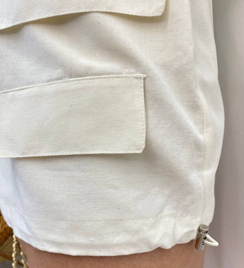 Saia Curta Feminina Mari Tricoline Off White com Amarração - Fernanda Ramos Store