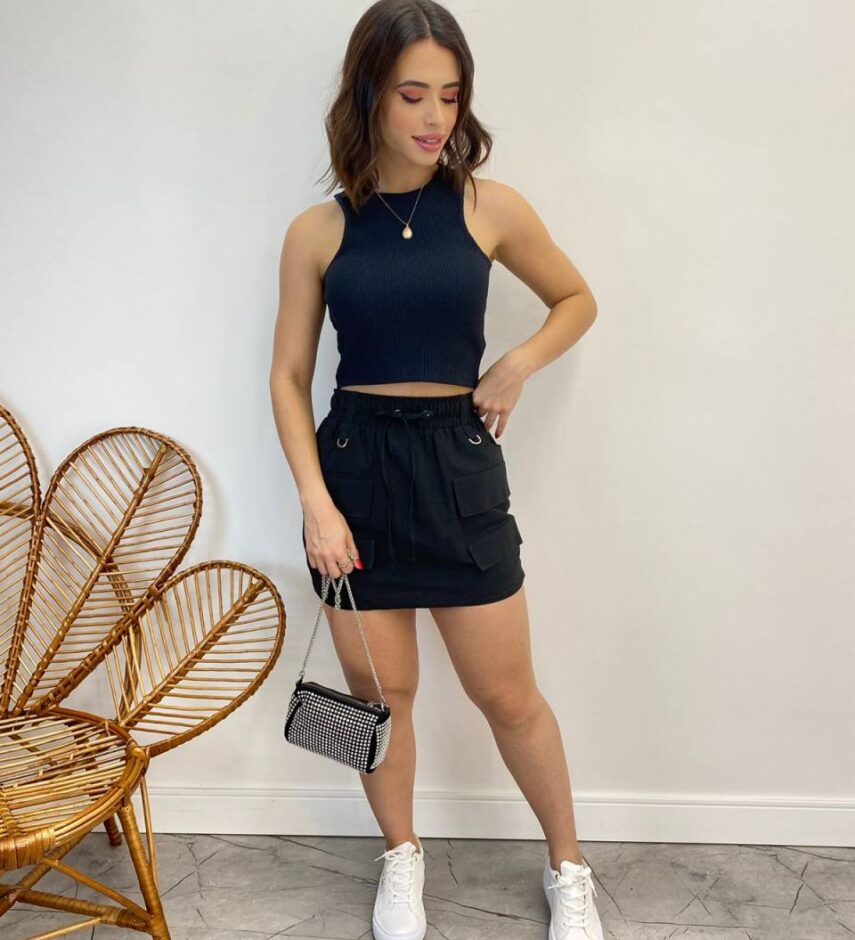 Saia Curta Feminina Mari Tricoline Preta com Amarração - Fernanda Ramos Store