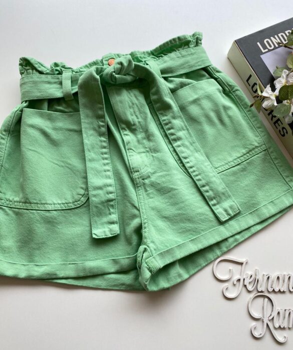 Short Feminino Clochard com Amarração Sarja Verde - Fernanda Ramos Store