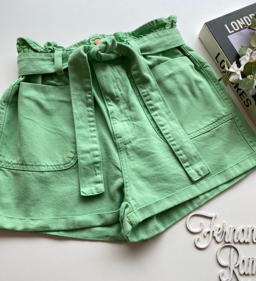 Short Feminino Clochard com Amarração Sarja Verde - Fernanda Ramos Store