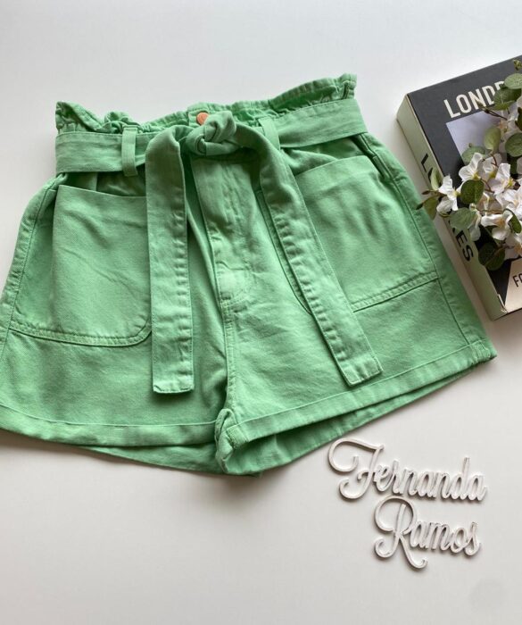 Short Feminino Clochard com Amarração Sarja Verde - Fernanda Ramos Store