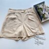 Short Feminino Linho com Bolsos Sabrina Bege - Fernanda Ramos Store