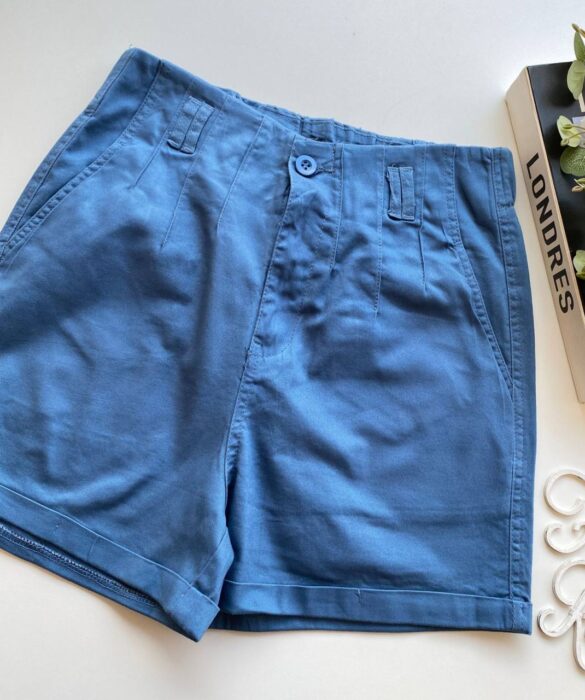 Short Feminino Sarja com Detalhe em Pregas Mariah Azul - Fernanda Ramos Store