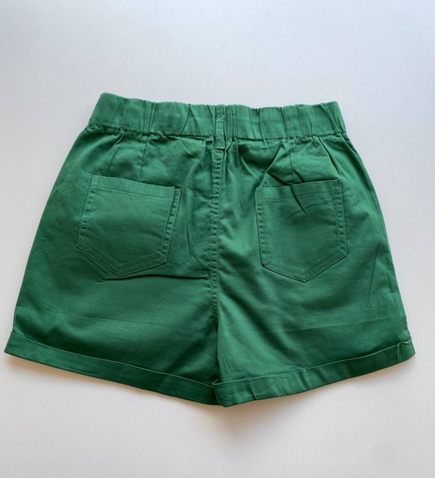 Short Feminino Sarja com Detalhe em Pregas Mariah Verde - Fernanda Ramos Store