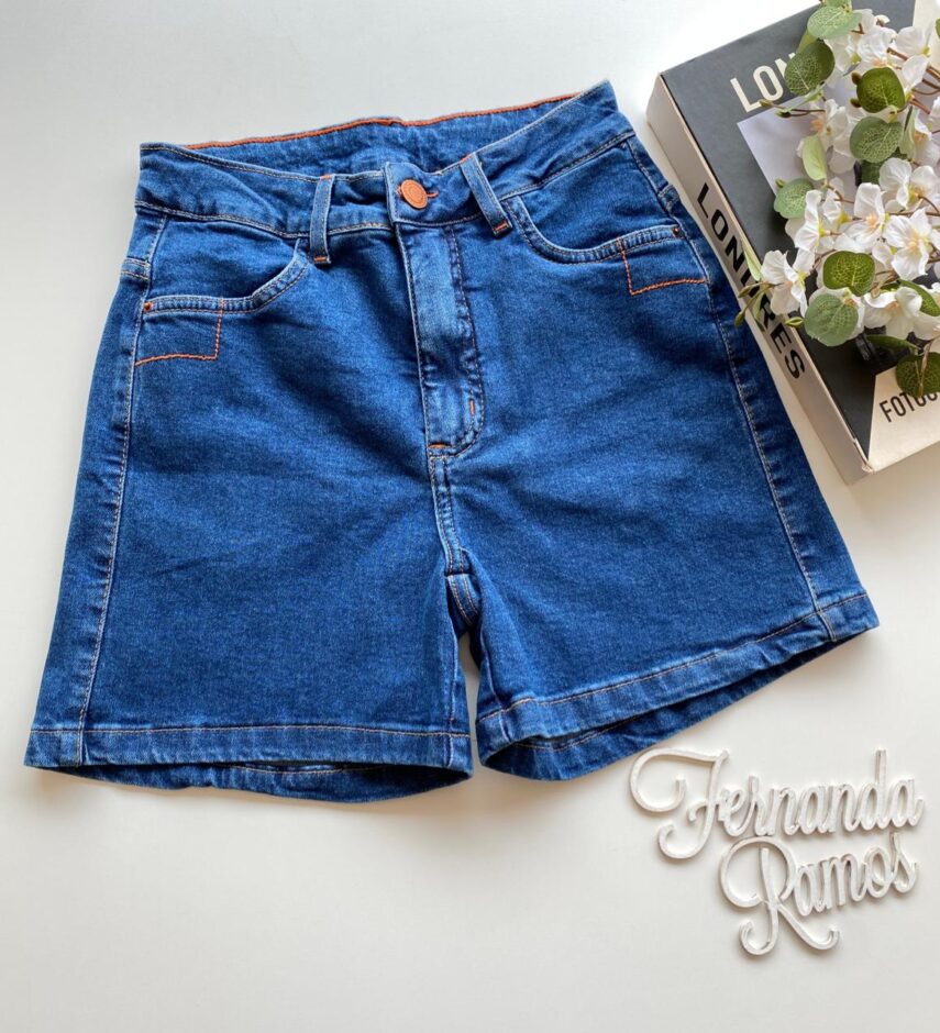 Short Jeans Feminino Boyfit com Recorte no Lycra - Fernanda Ramos Store