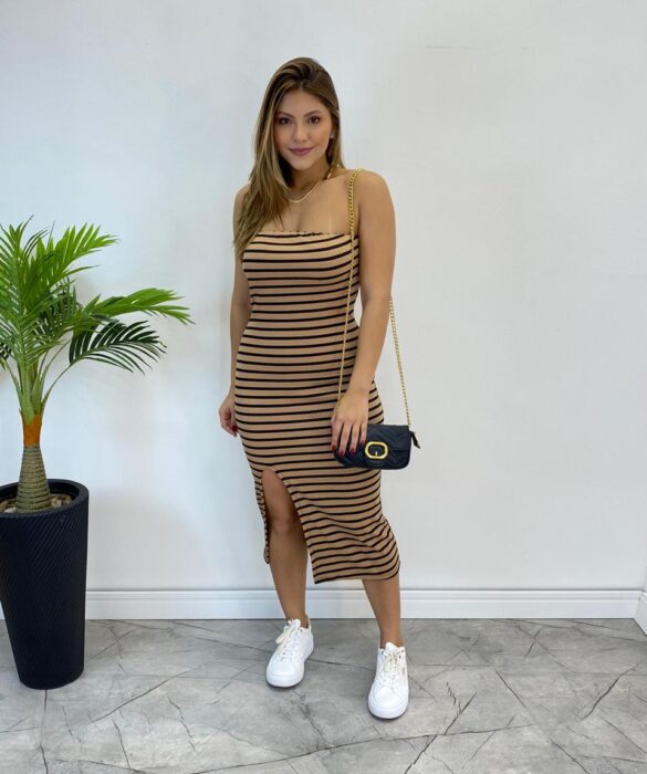 Vestido Feminino com Bojo Canelado Tomara que Caia Listrado Bege - Fernanda Ramos Store