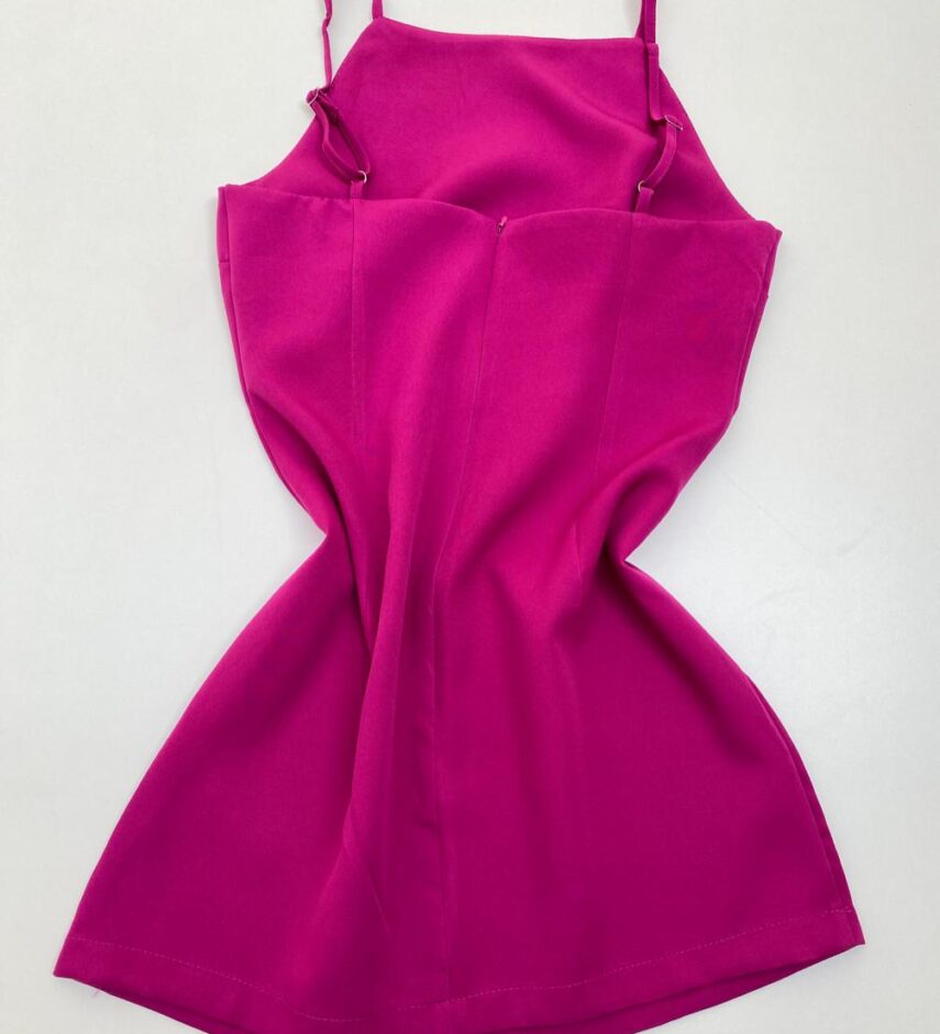 Vestido Feminino Curto sem Bojo Alça Regulável Milena Fúcsia - Fernanda Ramos Store