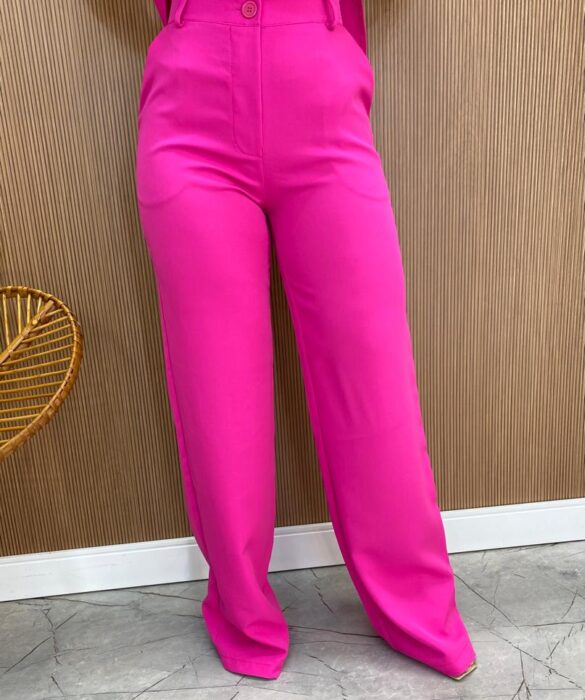 Conjunto Feminino Fernanda Bata Assimétrica e Calça Pantalona Pink - Fernanda Ramos Store