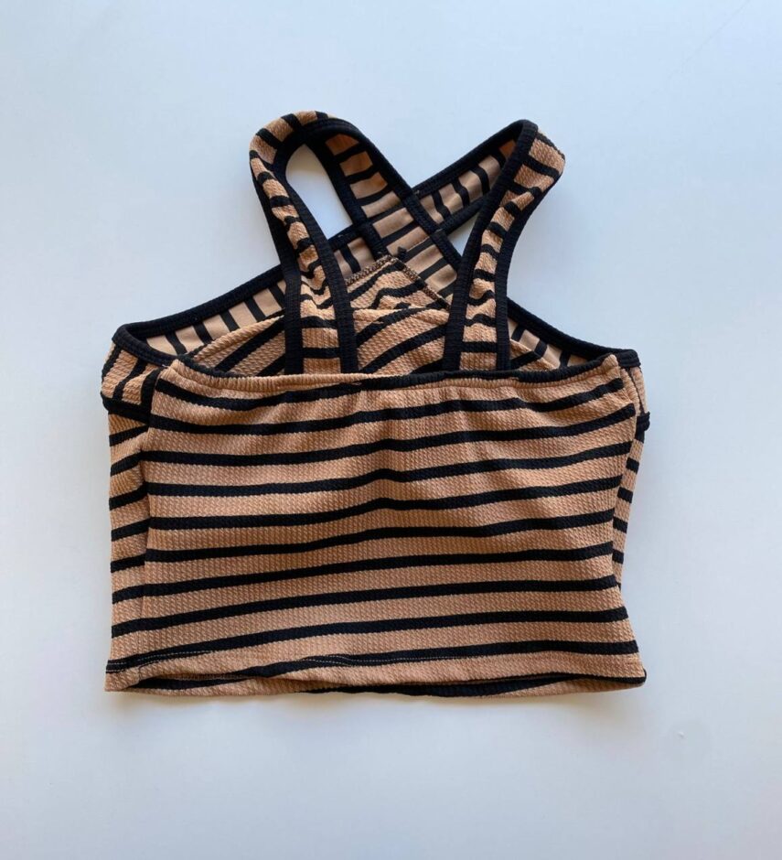Cropped Feminino Canelado Liz com Bojo Listrado Bege - Fernanda Ramos Store