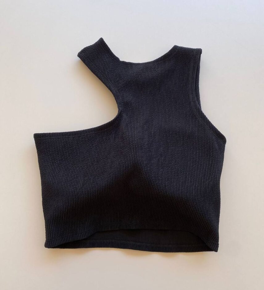 Cropped Feminino com Bojo Nula Manga Malha Canelada Preto - Fernanda Ramos Store