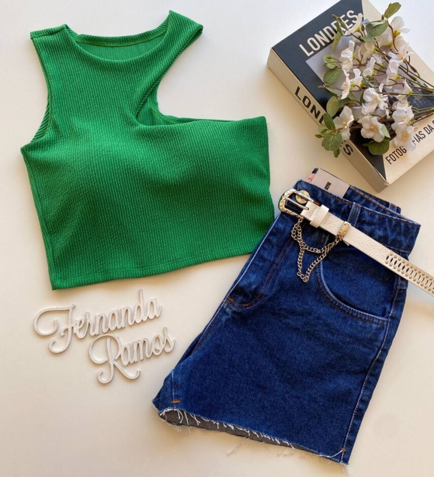 Cropped Feminino com Bojo Nula Manga Malha Canelada Verde - Fernanda Ramos Store