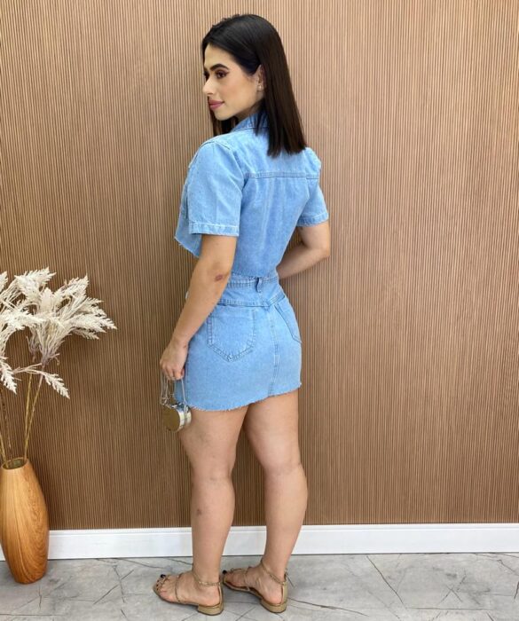 Cropped Feminino Manga Curta sem Bojo Jeans com Aplicações - Fernanda Ramos Store