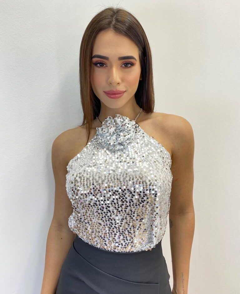 Cropped Feminino sem Bojo Detalhe em Flor Paetê Prata - Fernanda Ramos Store