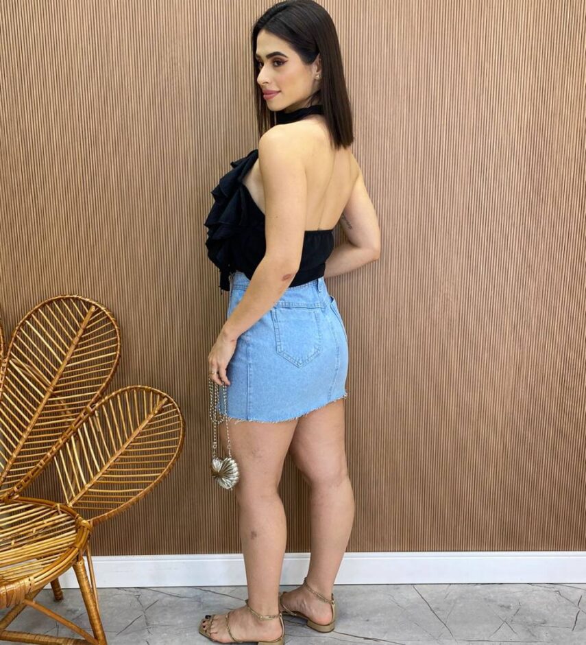 Cropped Feminino sem Bojo Frente Única com Babado Preto - Fernanda Ramos Store