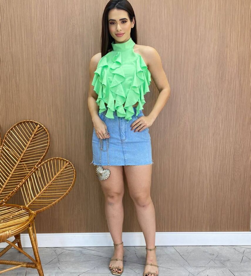 Cropped Feminino sem Bojo Frente Única com Babado Verde - Fernanda Ramos Store