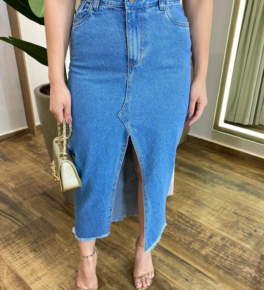 Saia Feminina Midi Jeans Juliana com Fenda - Fernanda Ramos Store