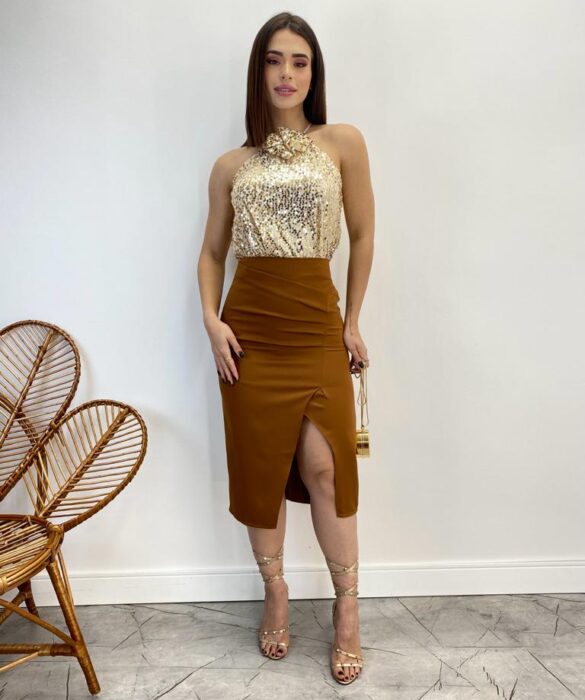 Saia Midi Feminina Stella Alfaiataria com Fenda Caramelo - Fernanda Ramos Store