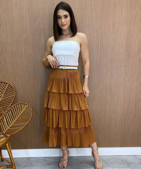 Saia Midi Melissa Plissada em Camadas Caramelo - Fernanda Ramos Store