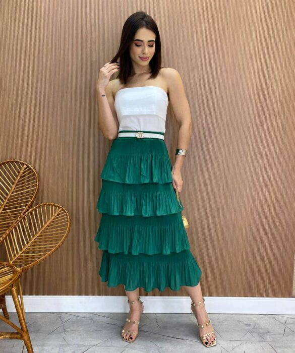 Saia Midi Melissa Plissada em Camadas Verde - Fernanda Ramos Store