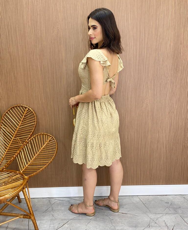 Vestido Feminino Curto Laise com Amarração nas Costas Bege - Fernanda Ramos Store