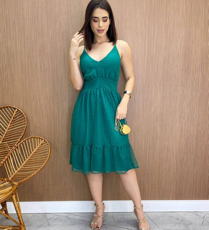 Vestido Midi Agatha com Bojo e Alça Regulável Tule Verde - Fernanda Ramos Store