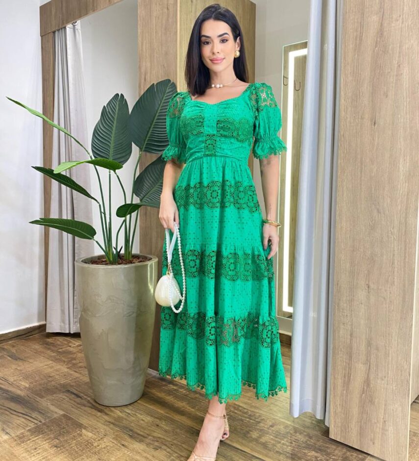 Vestido Midi Fernanda sem Bojo Manga Princesa Bordado Verde - Fernanda Ramos Store