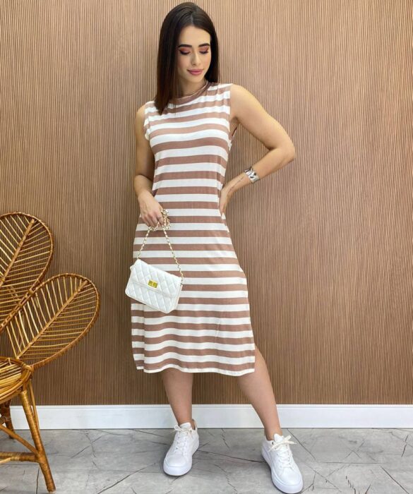 Vestido Midi sem Bojo de Malha Listrado Marrom com Fenda Lateral - Fernanda Ramos Store