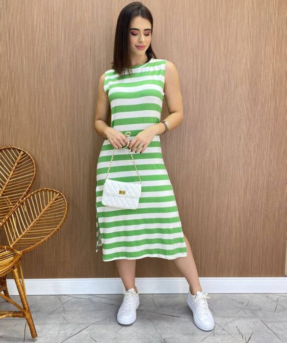 Vestido Midi sem Bojo de Malha Listrado Verde com Fenda Lateral - Fernanda Ramos Store