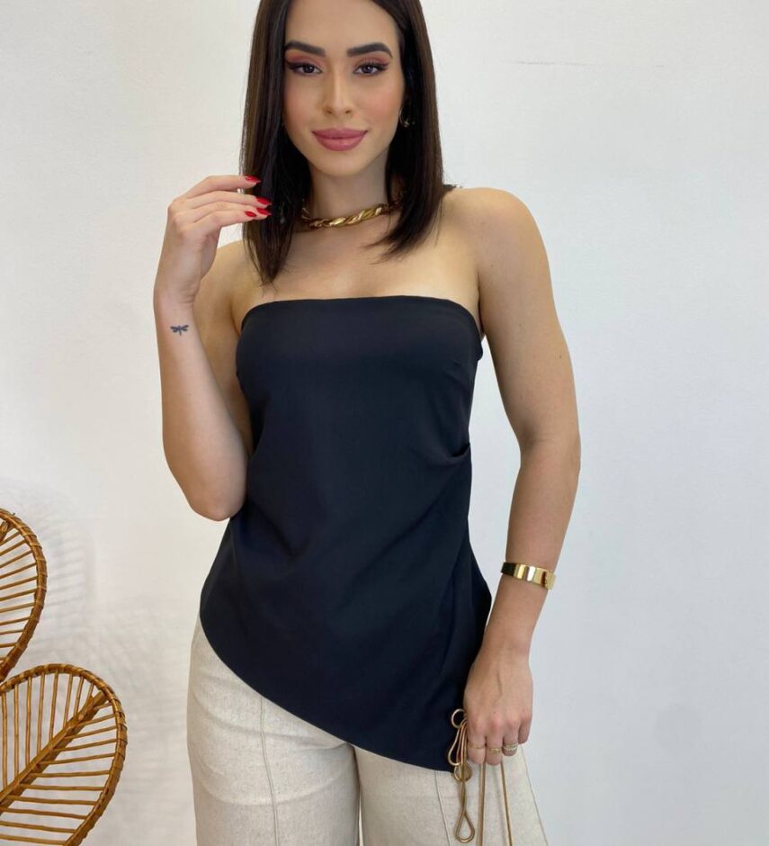 Blusa Feminina Assimétrica Tomara que Caia sem Bojo Preta - Fernanda Ramos Store