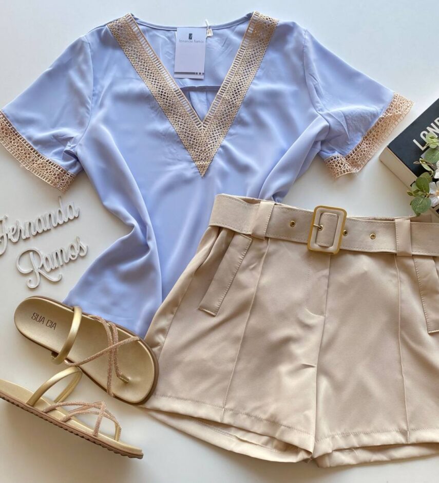 Blusa Feminina Manga Curta com Detalhe em Guipir Lilás - Fernanda Ramos Store