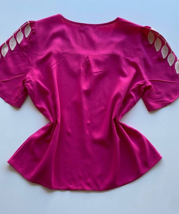 Blusa Feminina Sophia Manga Curta com Detalhe Bordado Pink - Fernanda Ramos Store