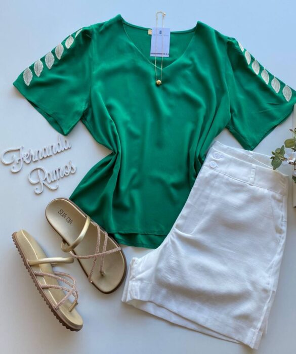 Blusa Feminina Sophia Manga Curta com Detalhe Bordado Verde - Fernanda Ramos Store