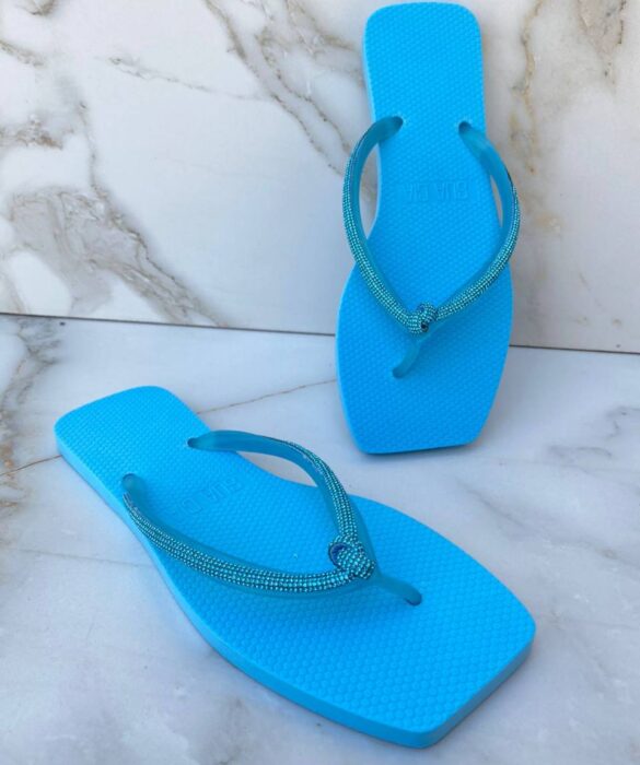 Chinelo Diamond Azul com Detalhe em Strass - Fernanda Ramos Store