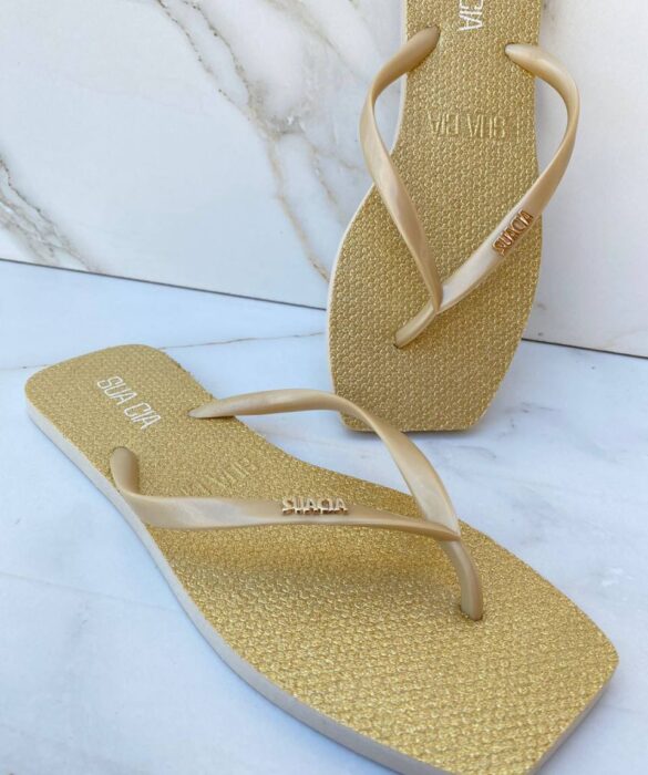 Chinelo Gliter Ouro Cristal com Correia Fina - Fernanda Ramos Store