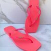 Chinelo Pink Neon com Correia Fina - Fernanda Ramos Store