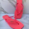 Chinelo Pink Neon com Correia Fina - Fernanda Ramos Store