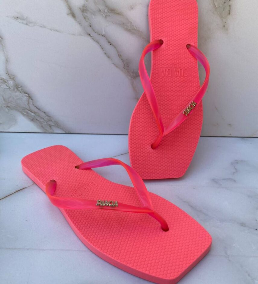 Chinelo Pink Neon com Correia Fina - Fernanda Ramos Store