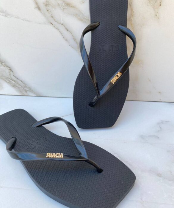 Chinelo Preto com Correia Fina - Fernanda Ramos Store