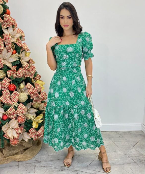 Conjunto Feminino Eloá Bordado Cropped sem Bojo e Saia Midi Verde - Fernanda Ramos Store