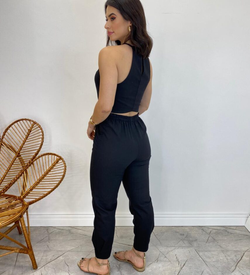 Conjunto Feminino Fernanda Calça com Cinto e Cropped sem Bojo Preto - Fernanda Ramos Store
